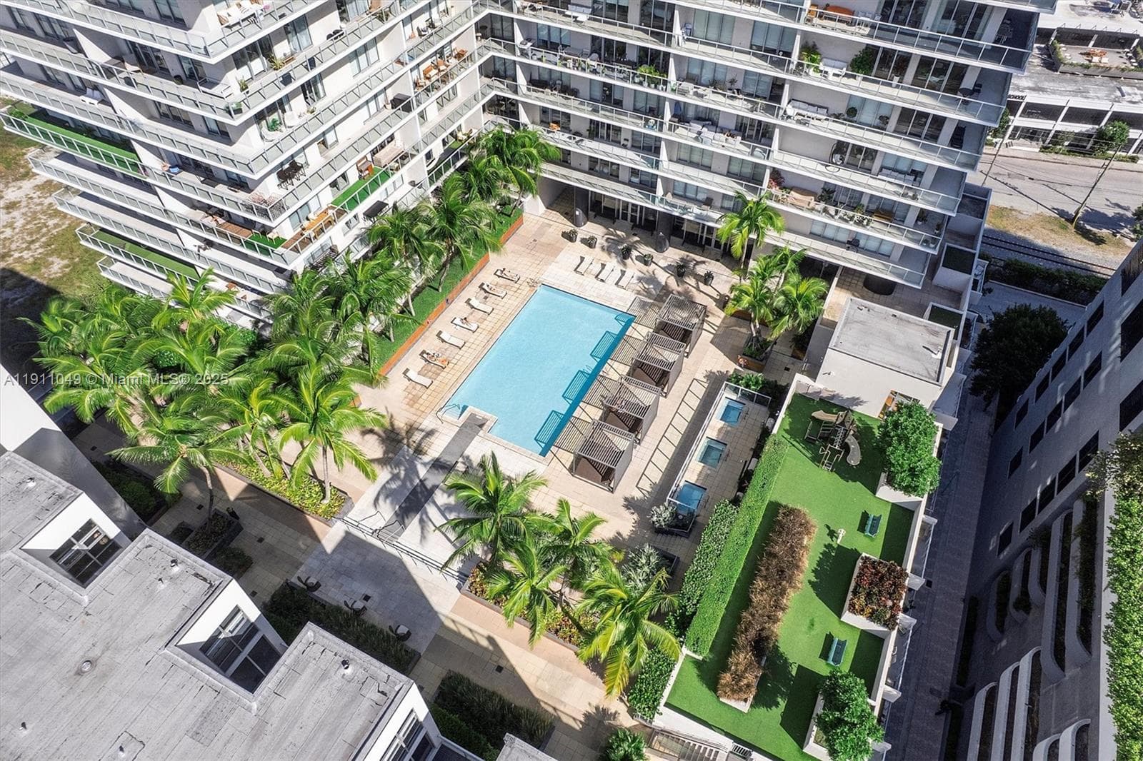 3470 E Coast Ave, Miami FL 33137 — 73