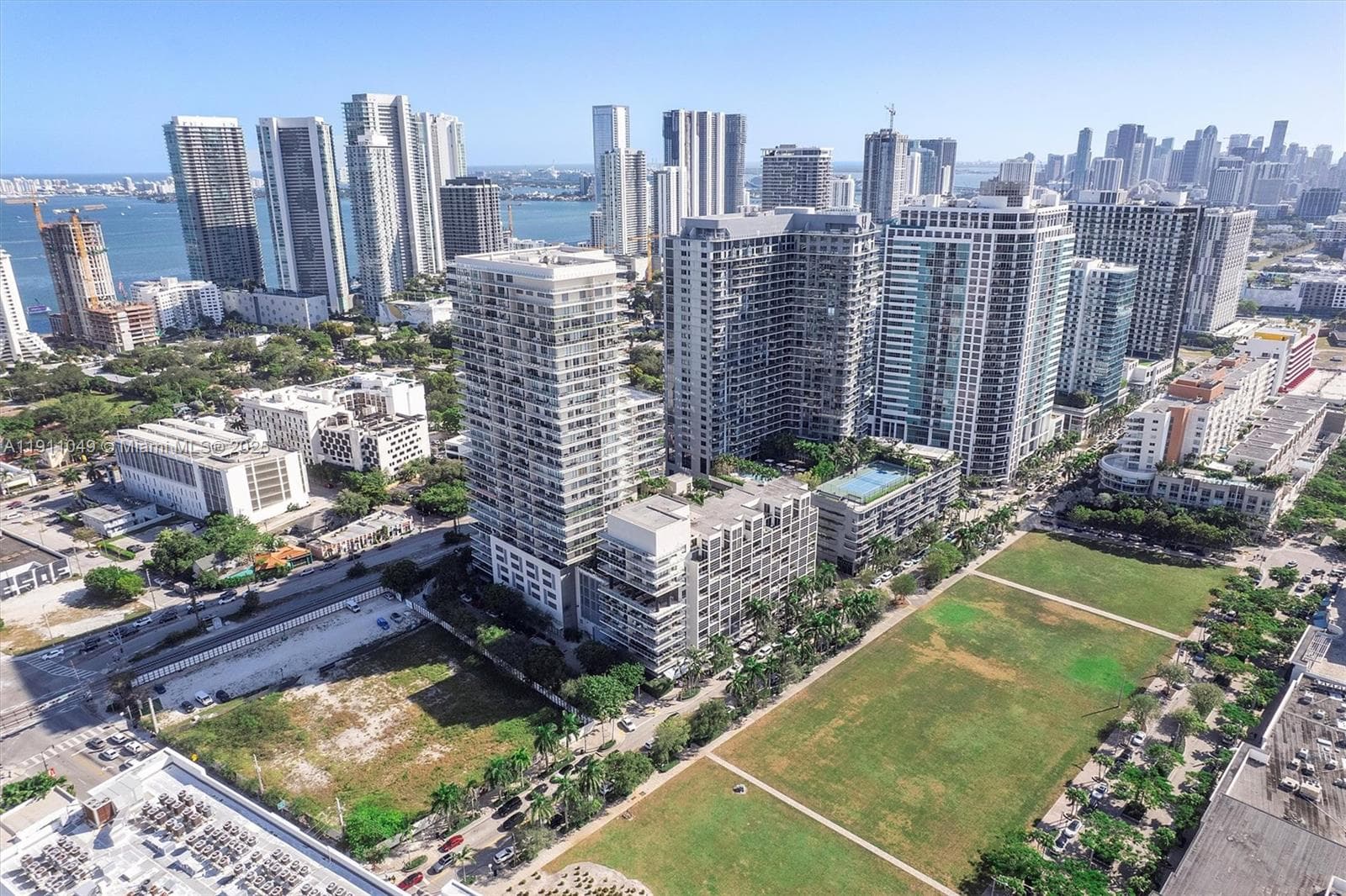 3470 E Coast Ave, Miami FL 33137 — 70