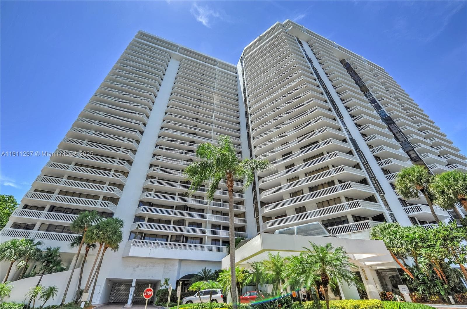 20281 E Country Club Dr # 511, Aventura FL 33180 — 26