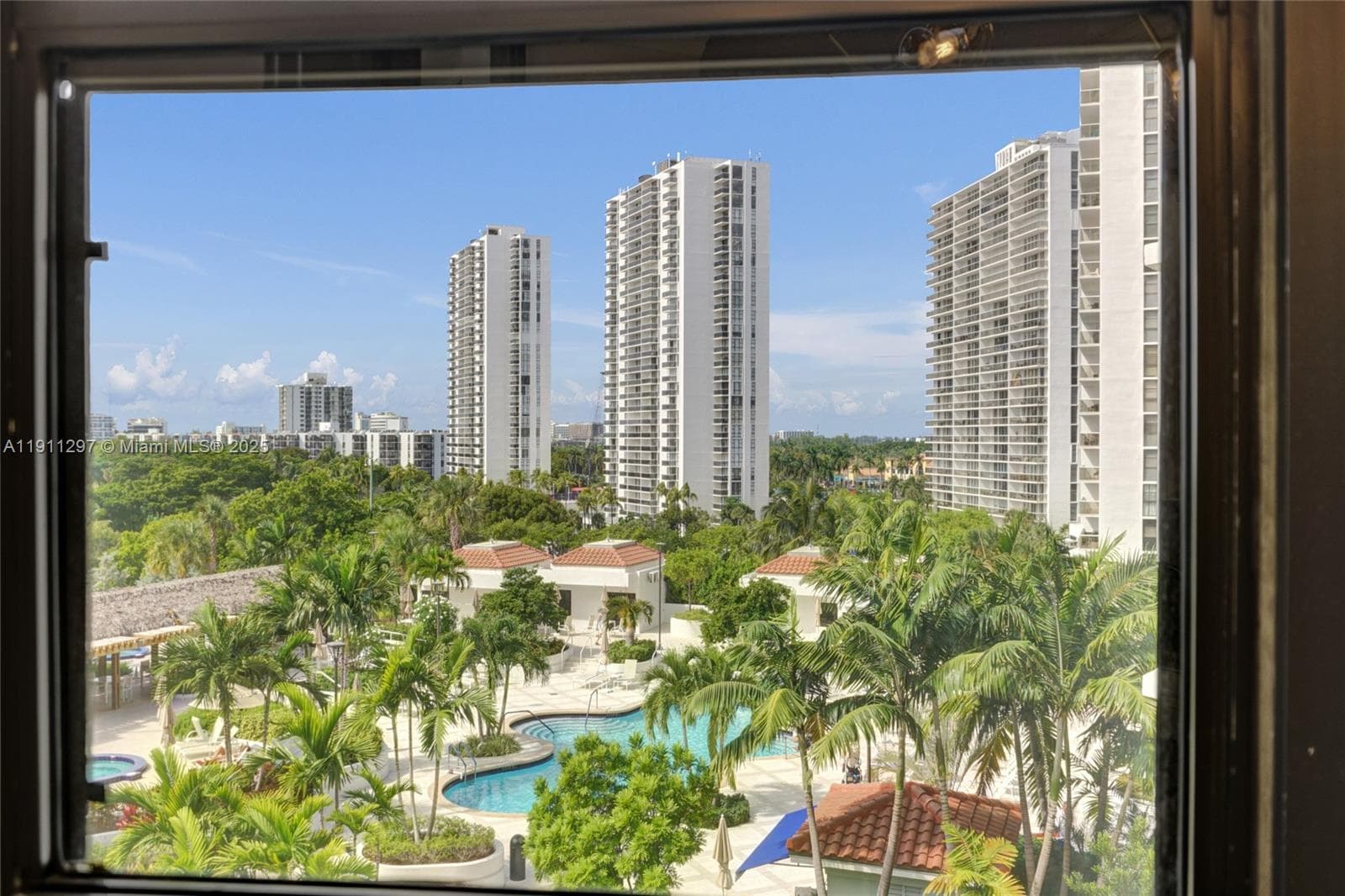 20281 E Country Club Dr # 511, Aventura FL 33180 — 41