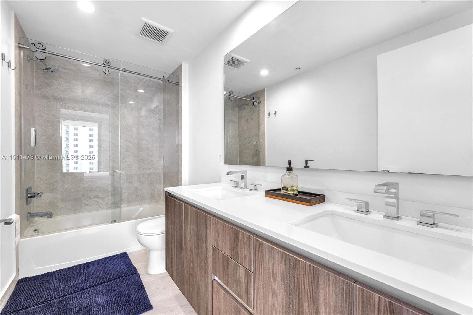 488 NE 18th St # 4311, Miami FL 33132 — 14