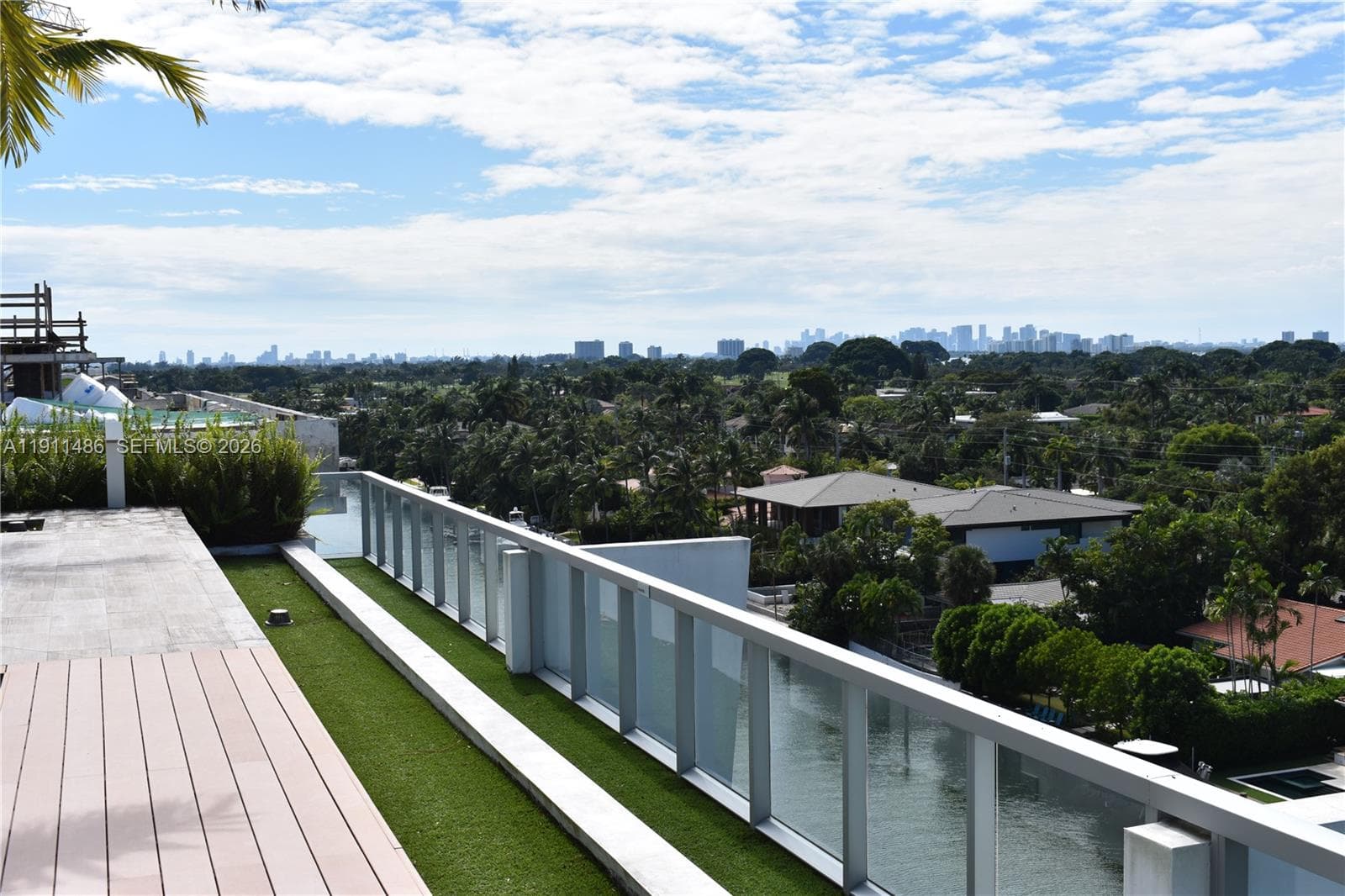 9940 W Bay Harbor Dr, Bay Harbor Islands FL 33154 — 35