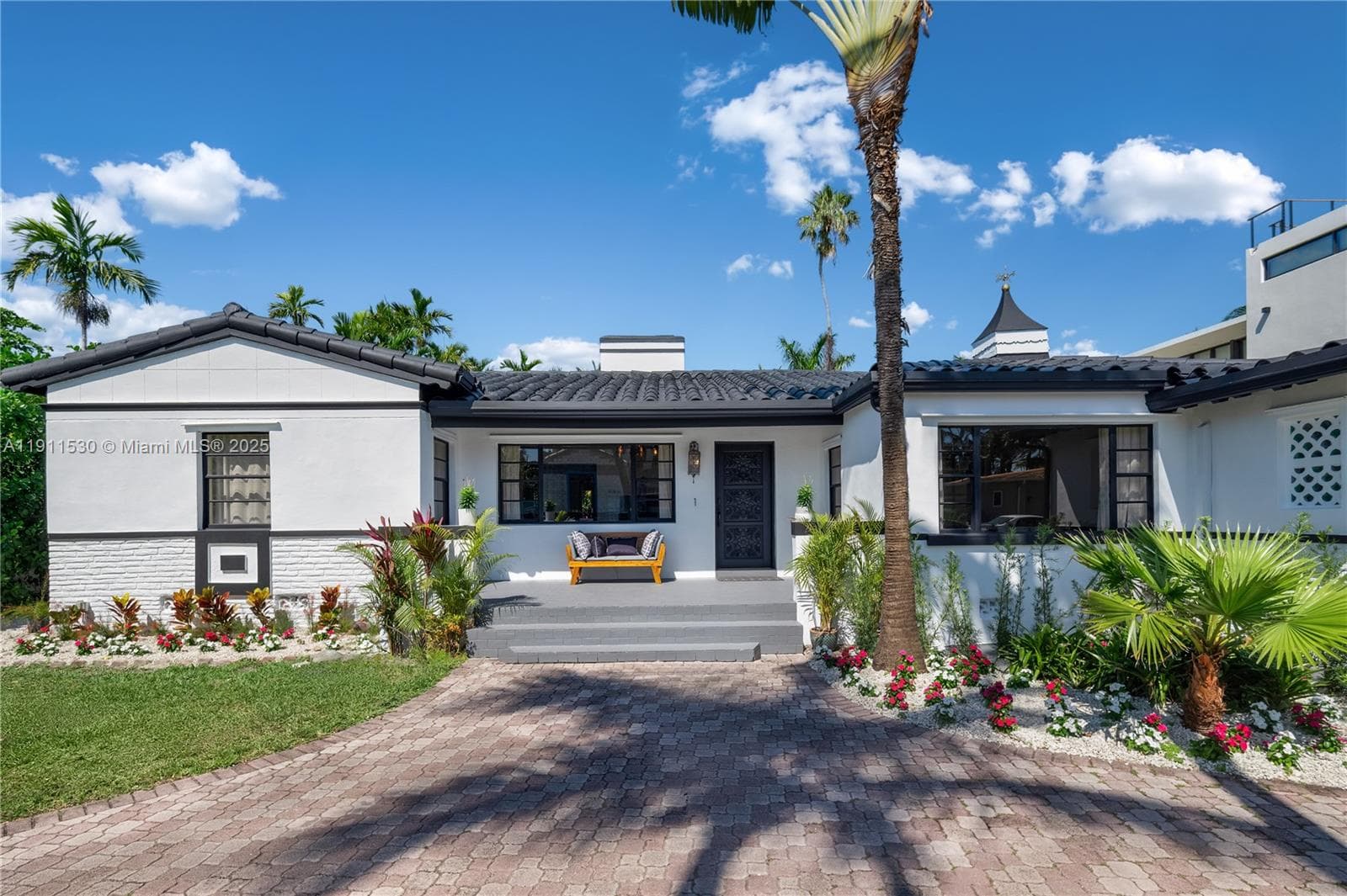 118 E 3rd Ct, Miami Beach FL 33139 — 2