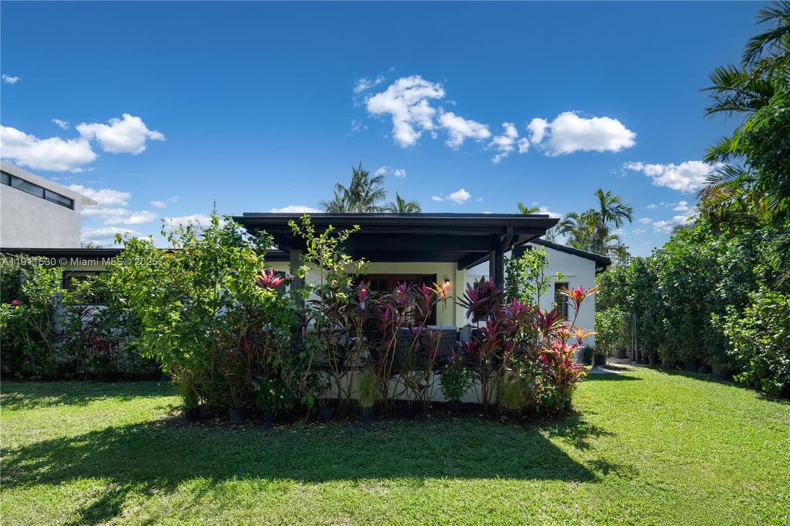 118 E 3rd Ct, Miami Beach FL 33139 — 5