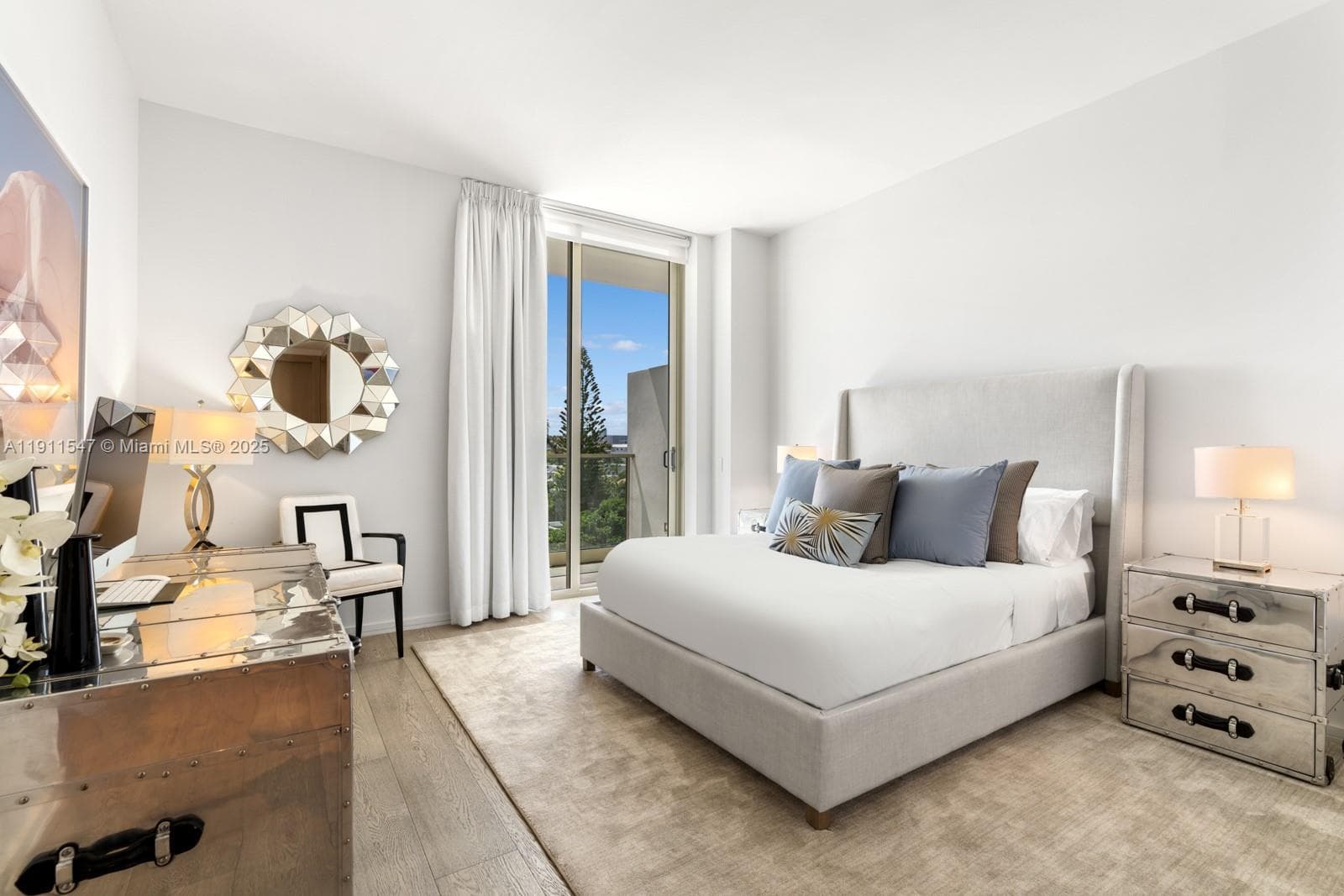 300 Collins Ave, Miami Beach FL 33139 — 30