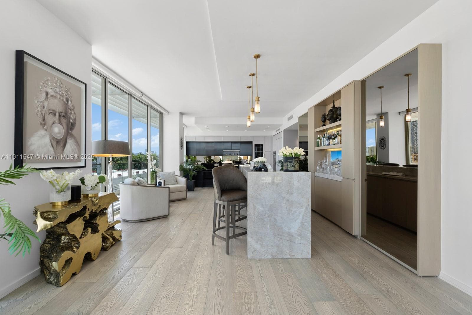 300 Collins Ave, Miami Beach FL 33139 — 11