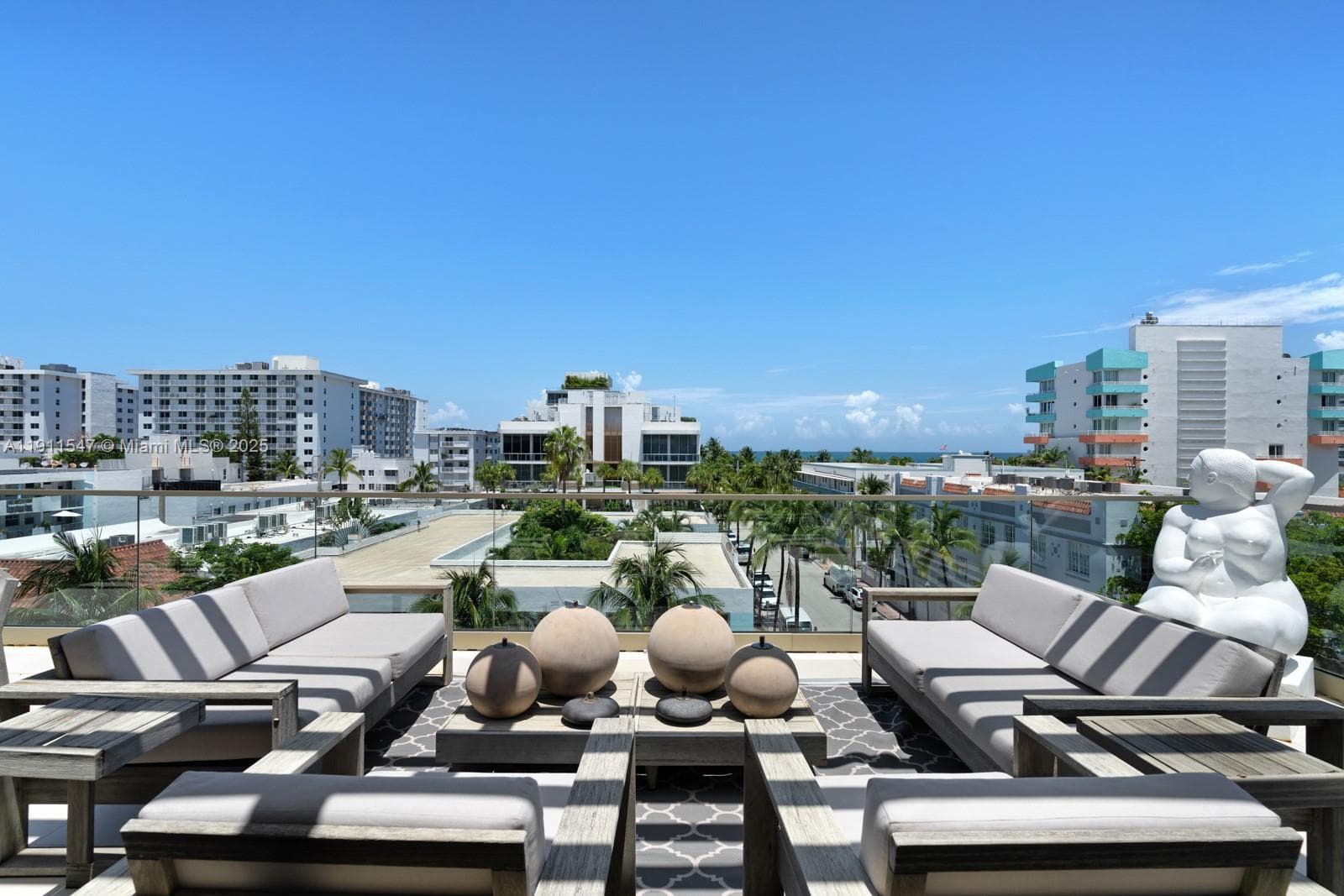 300 Collins Ave, Miami Beach FL 33139 — 4