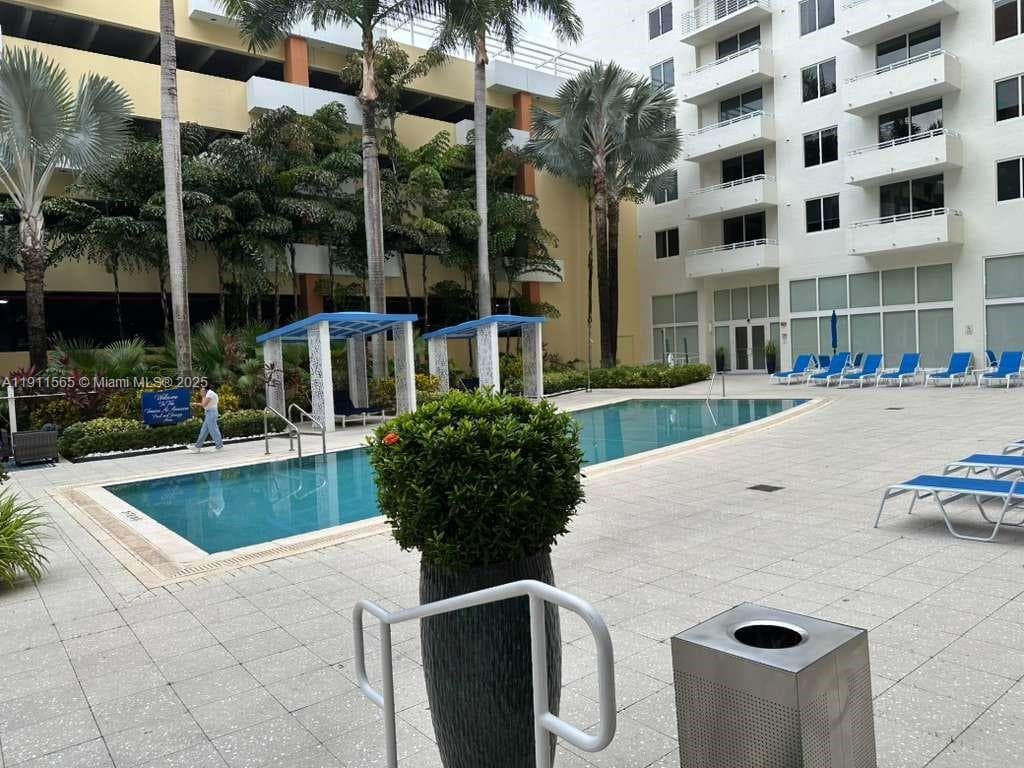 18800 NE 29th Ave # 913, Aventura FL 33180 — 12