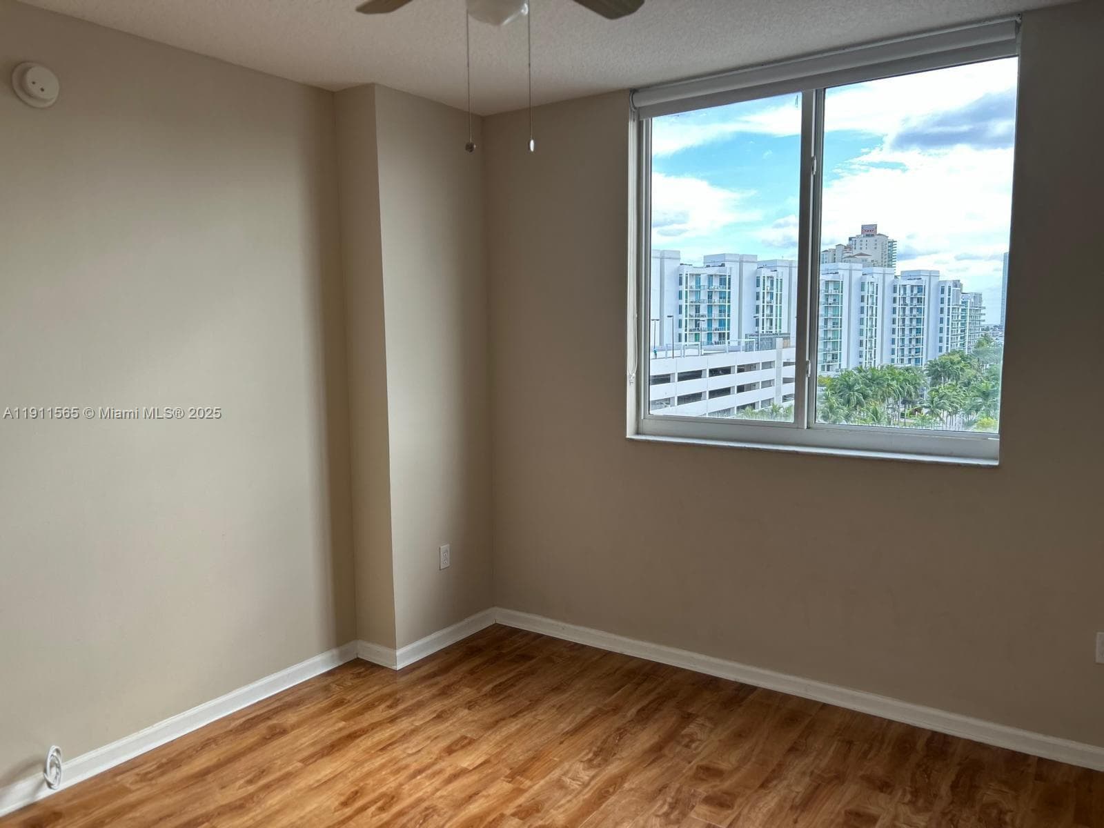 18800 NE 29th Ave # 913, Aventura FL 33180 — 5