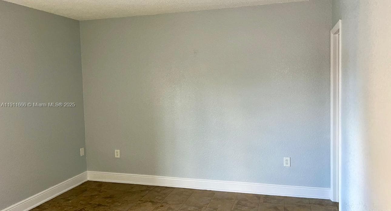 575 W 69th St # 208, Hialeah FL 33014 — 6