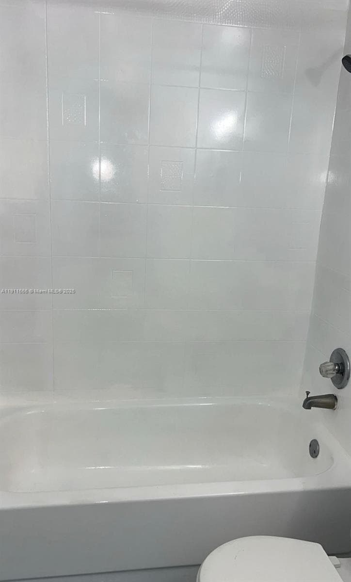 575 W 69th St # 208, Hialeah FL 33014 — 8