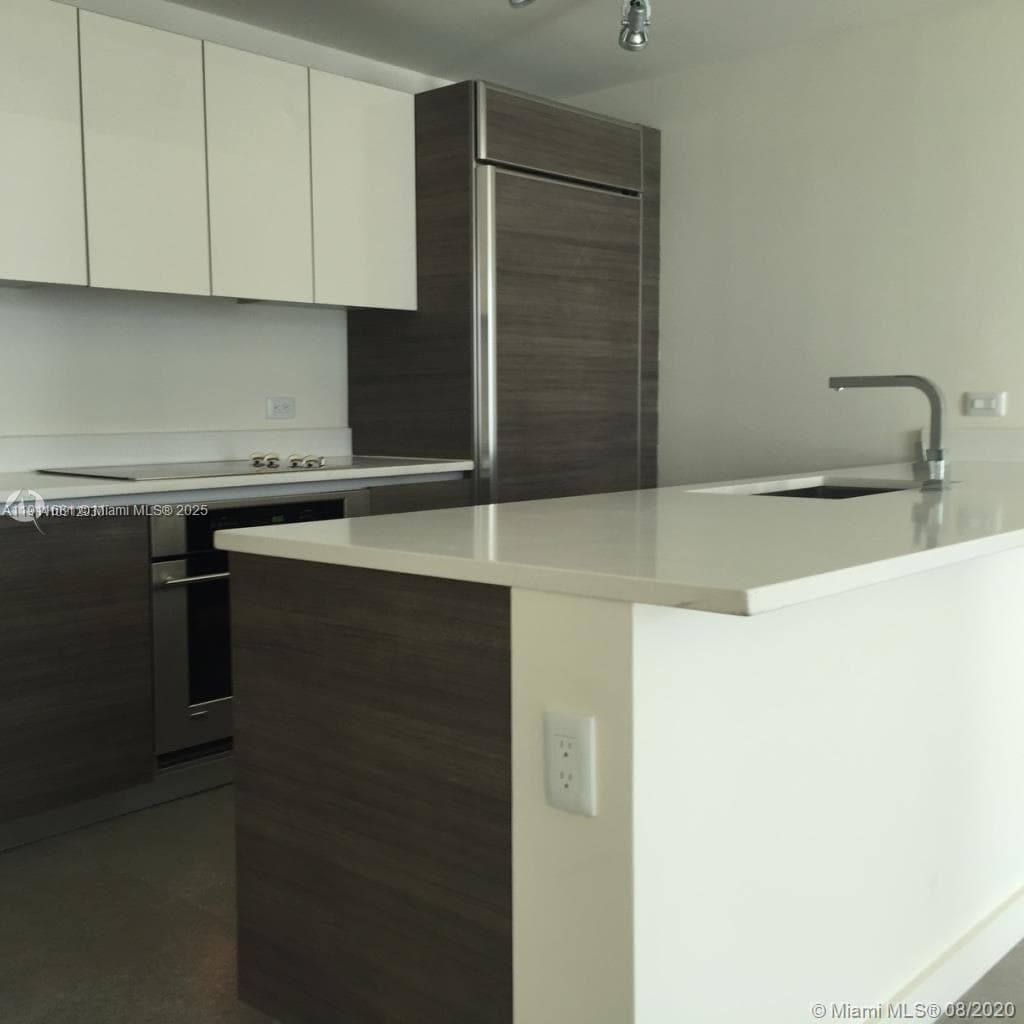 1100 S Miami Ave # 2911, Miami FL 33130 — 1