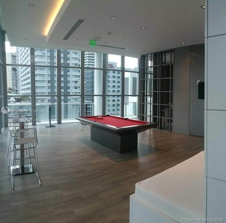 1100 S Miami Ave # 2911, Miami FL 33130 — 20