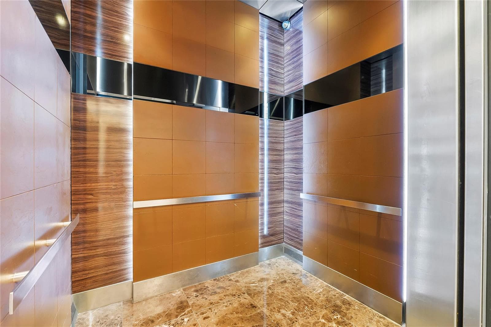 18001 Collins Avenue # 2806, North Miami Beach FL 33160 — 44