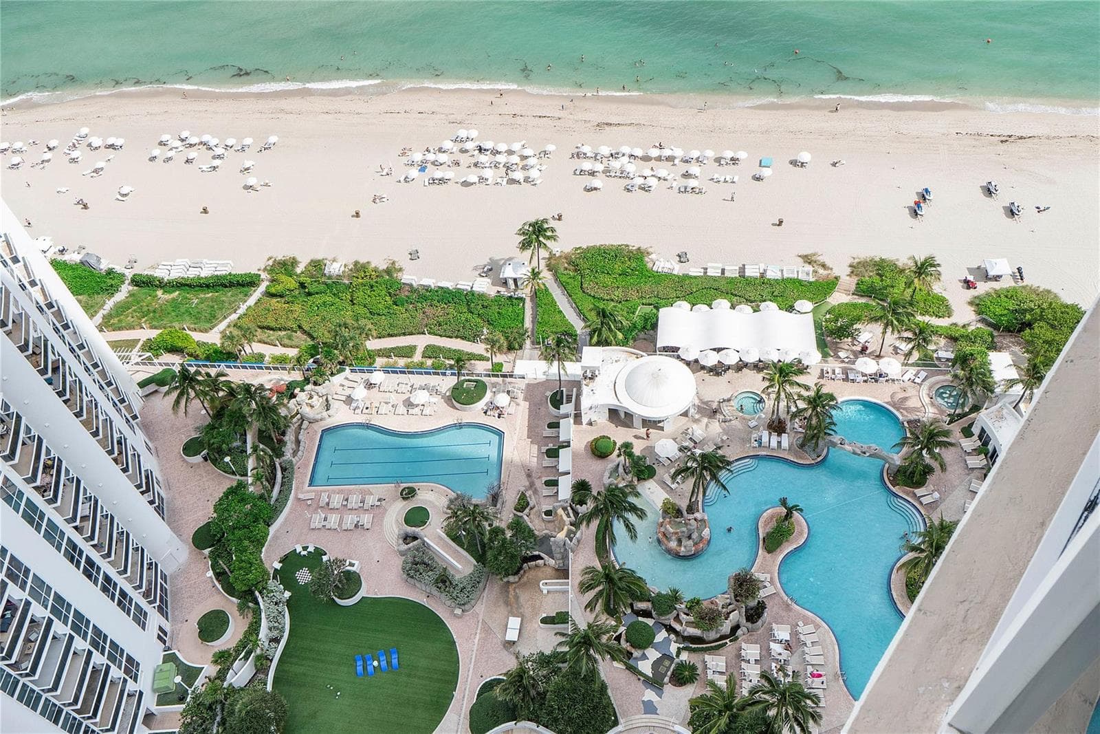 18001 Collins Avenue # 2806, North Miami Beach FL 33160 — 29