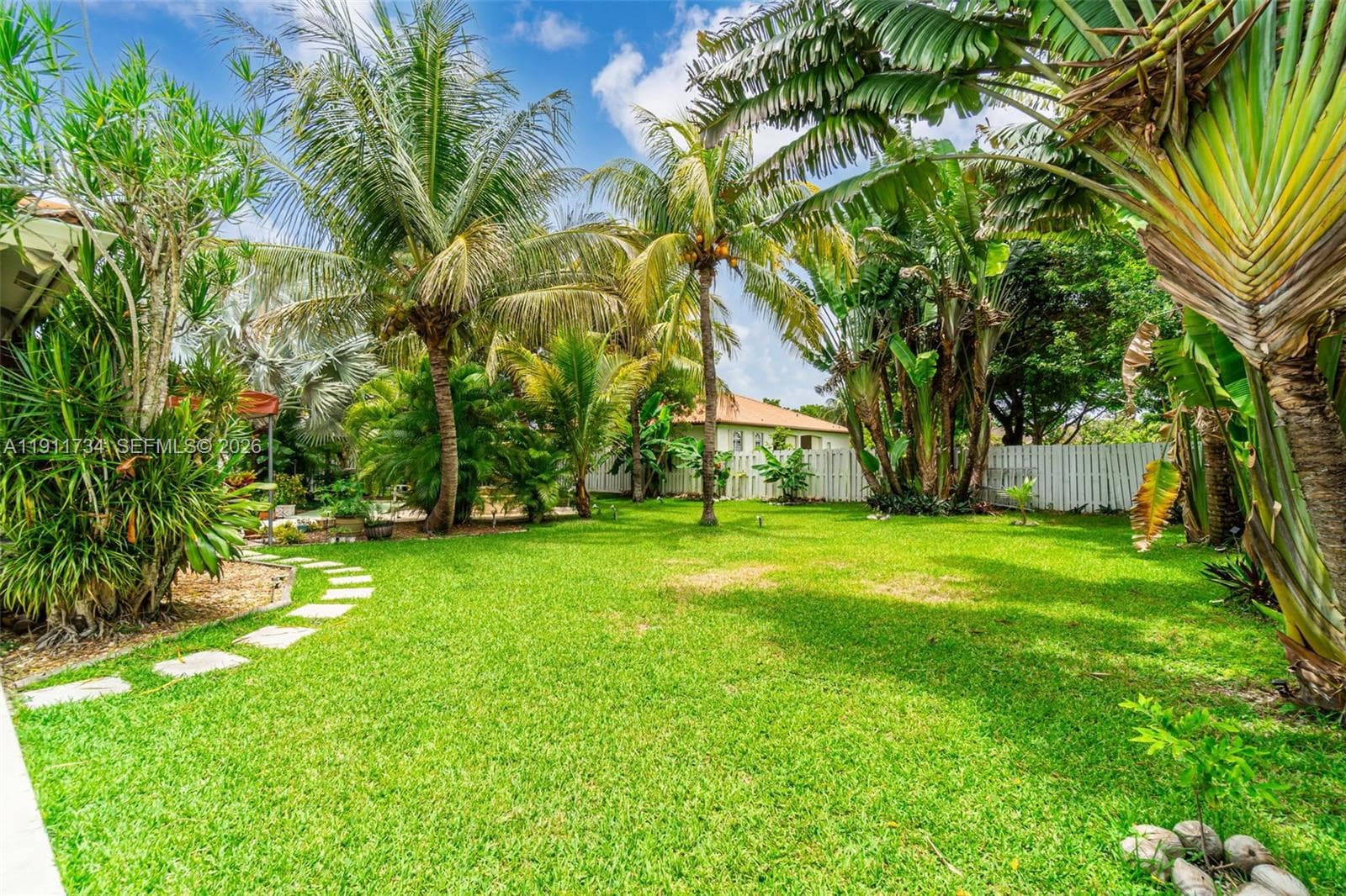 12743 SW 220th St, Miami FL 33170 — 33