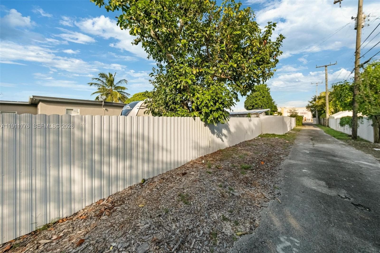 740 135 St, North Miami FL 33168 — 50