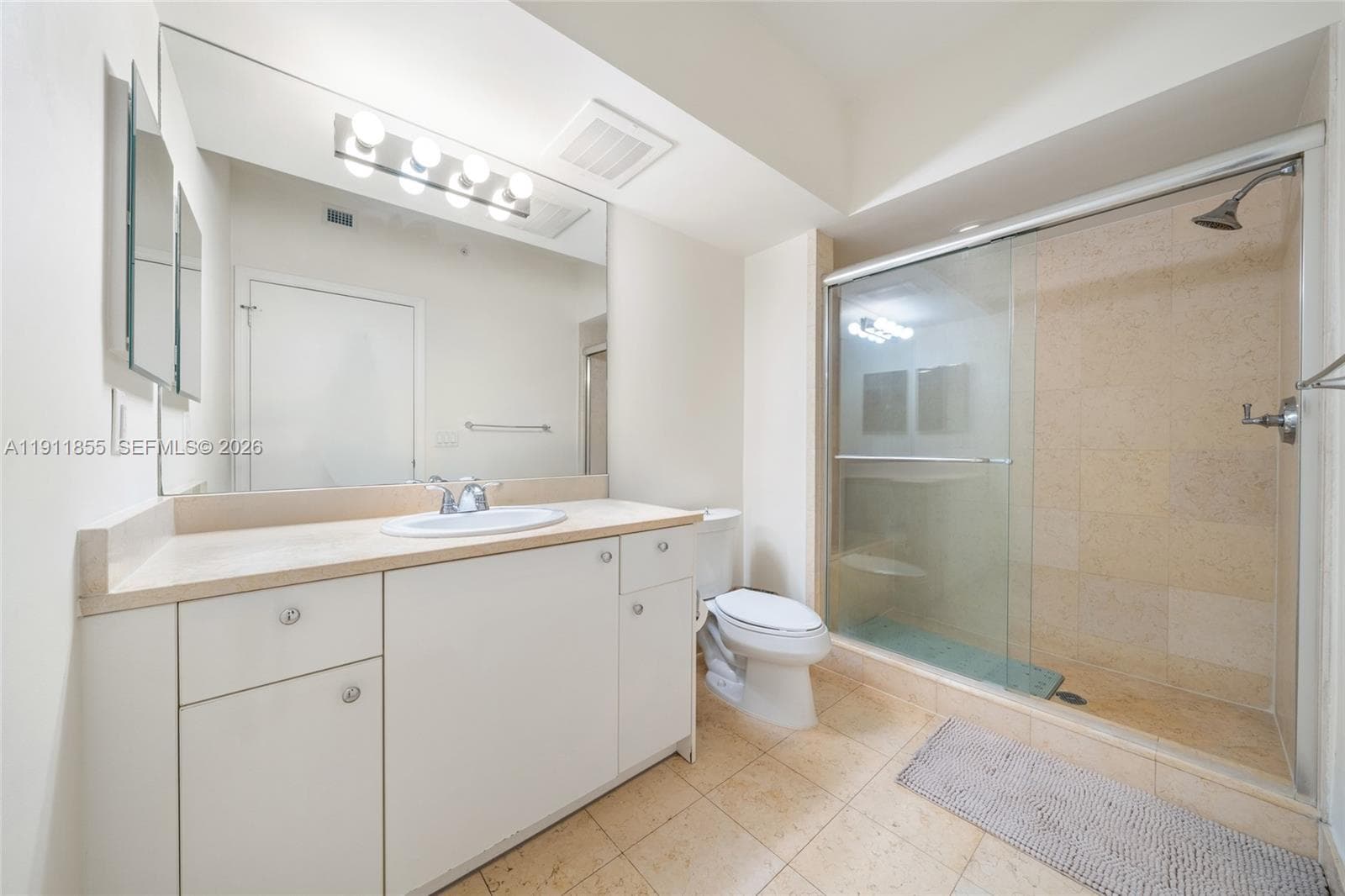 19900 E Country Club Dr # 816, Aventura FL 33180 — 23