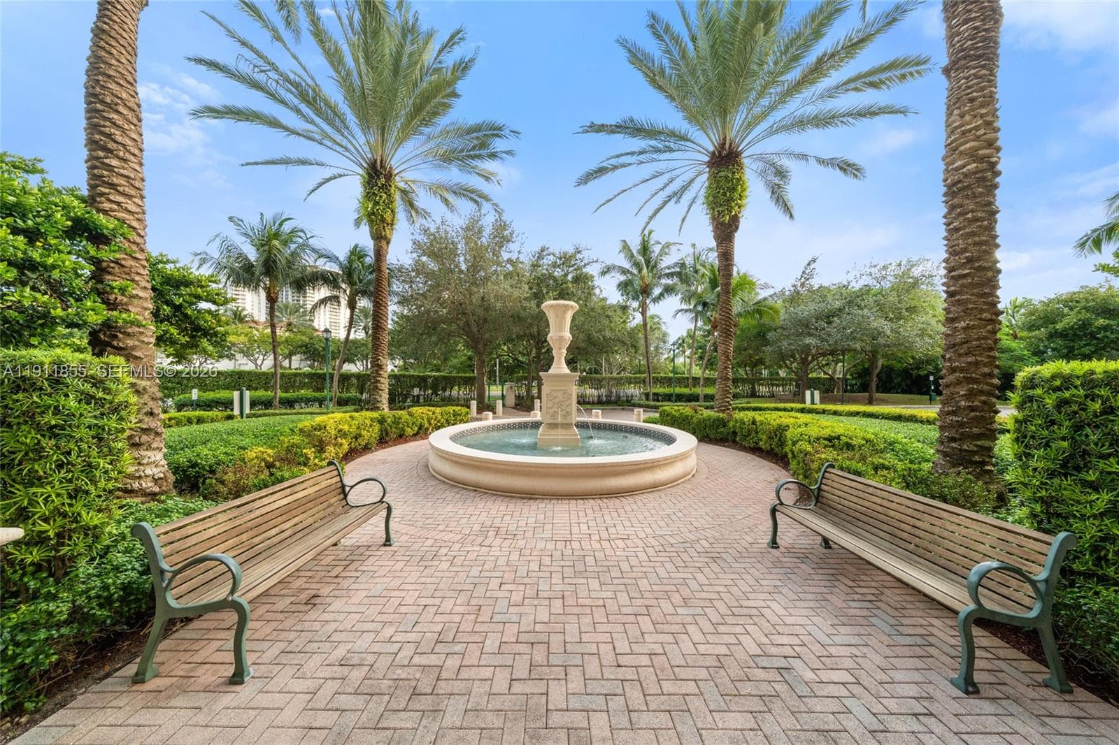 19900 E Country Club Dr # 816, Aventura FL 33180 — 28
