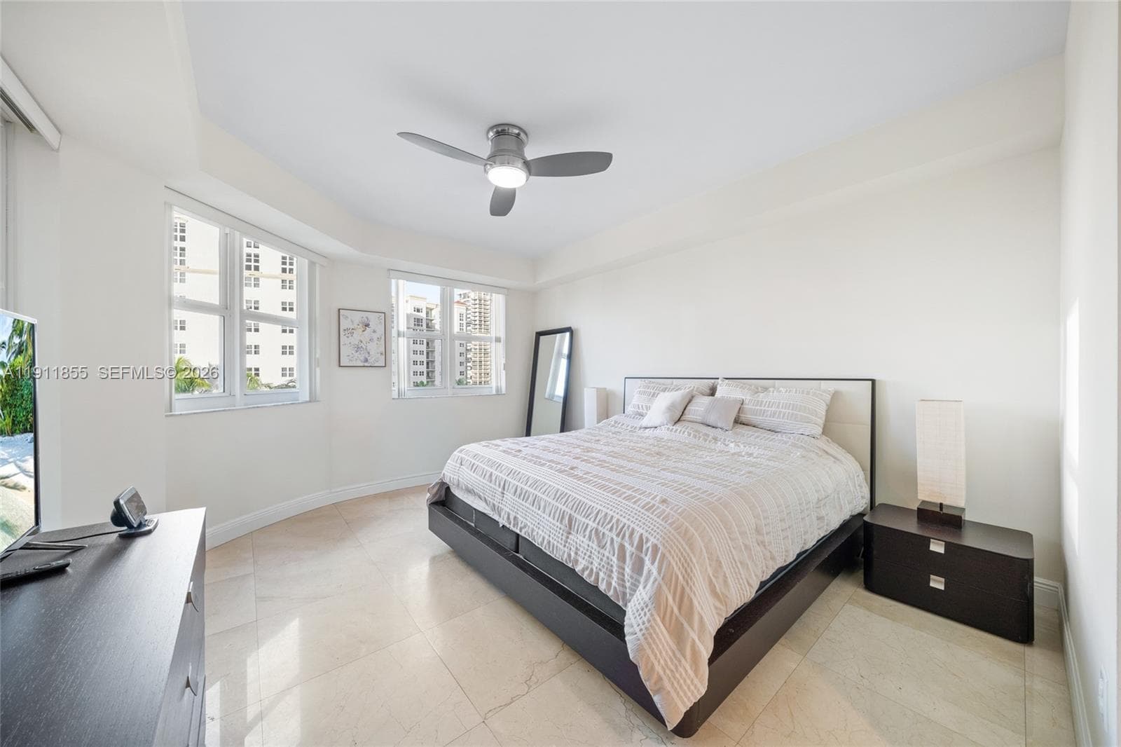 19900 E Country Club Dr # 816, Aventura FL 33180 — 18