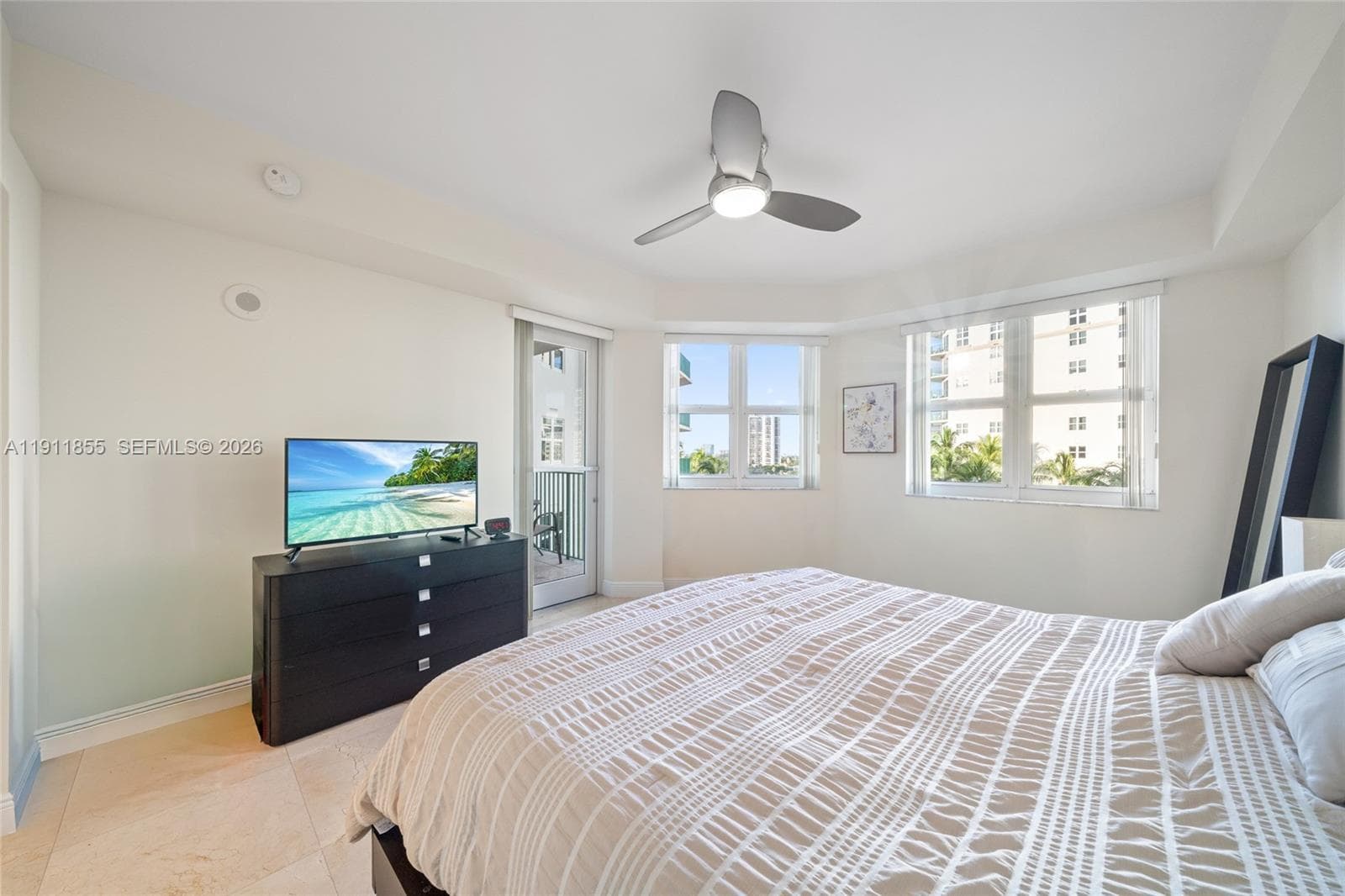 19900 E Country Club Dr # 816, Aventura FL 33180 — 15