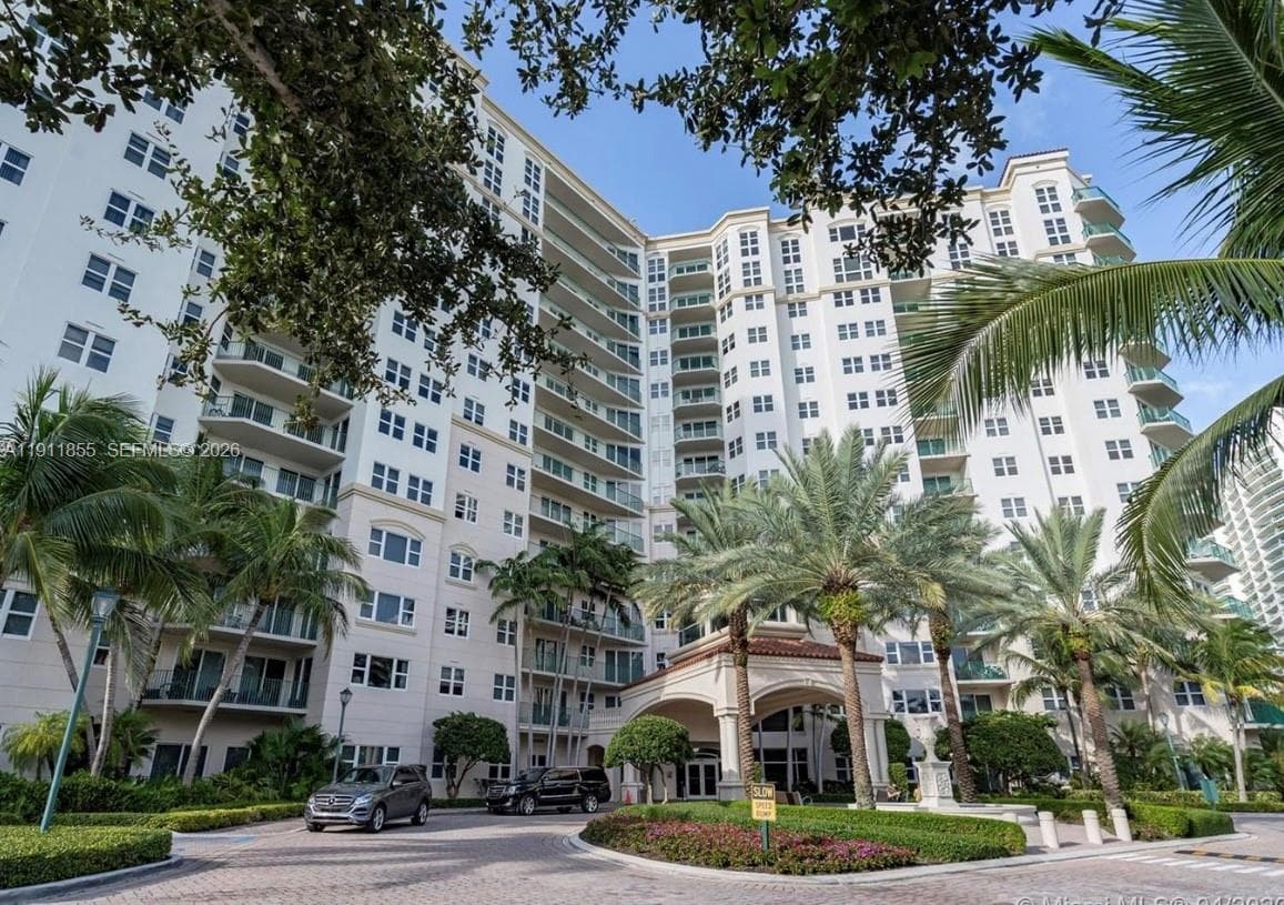 19900 E Country Club Dr # 816, Aventura FL 33180 — 29