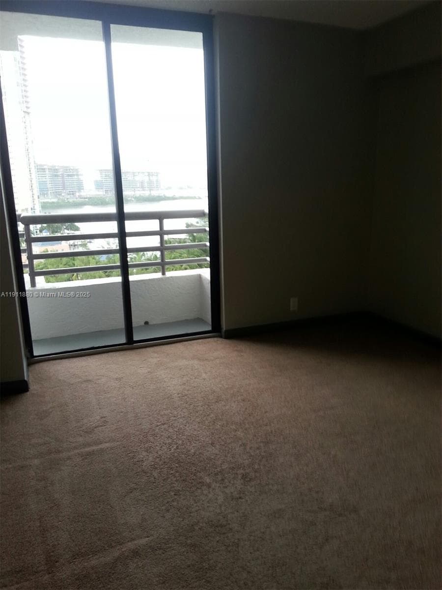 Parc Central Aventura Sou, Aventura, FL — 12