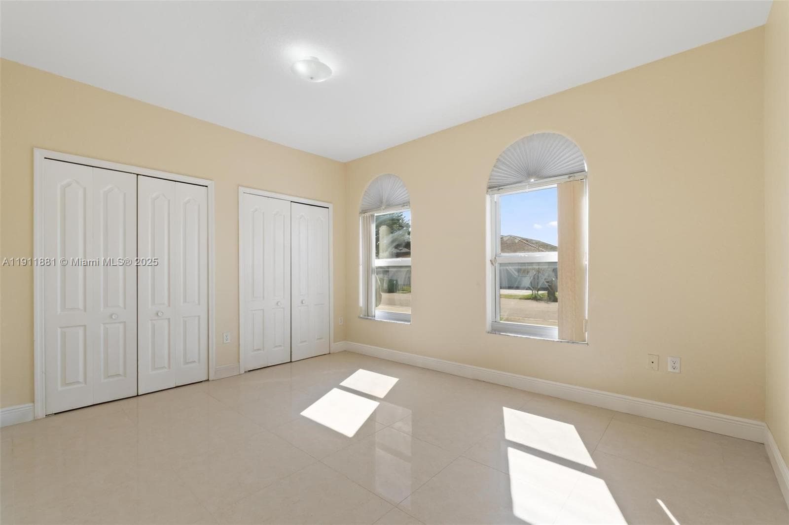 8761 NW 142nd St, Miami Lakes FL 33018 — 27