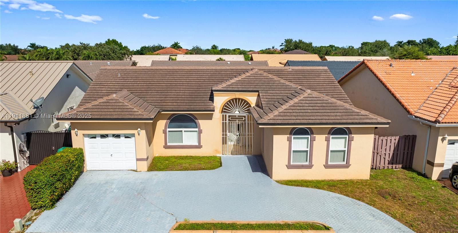 8761 NW 142nd St, Miami Lakes FL 33018 — 1