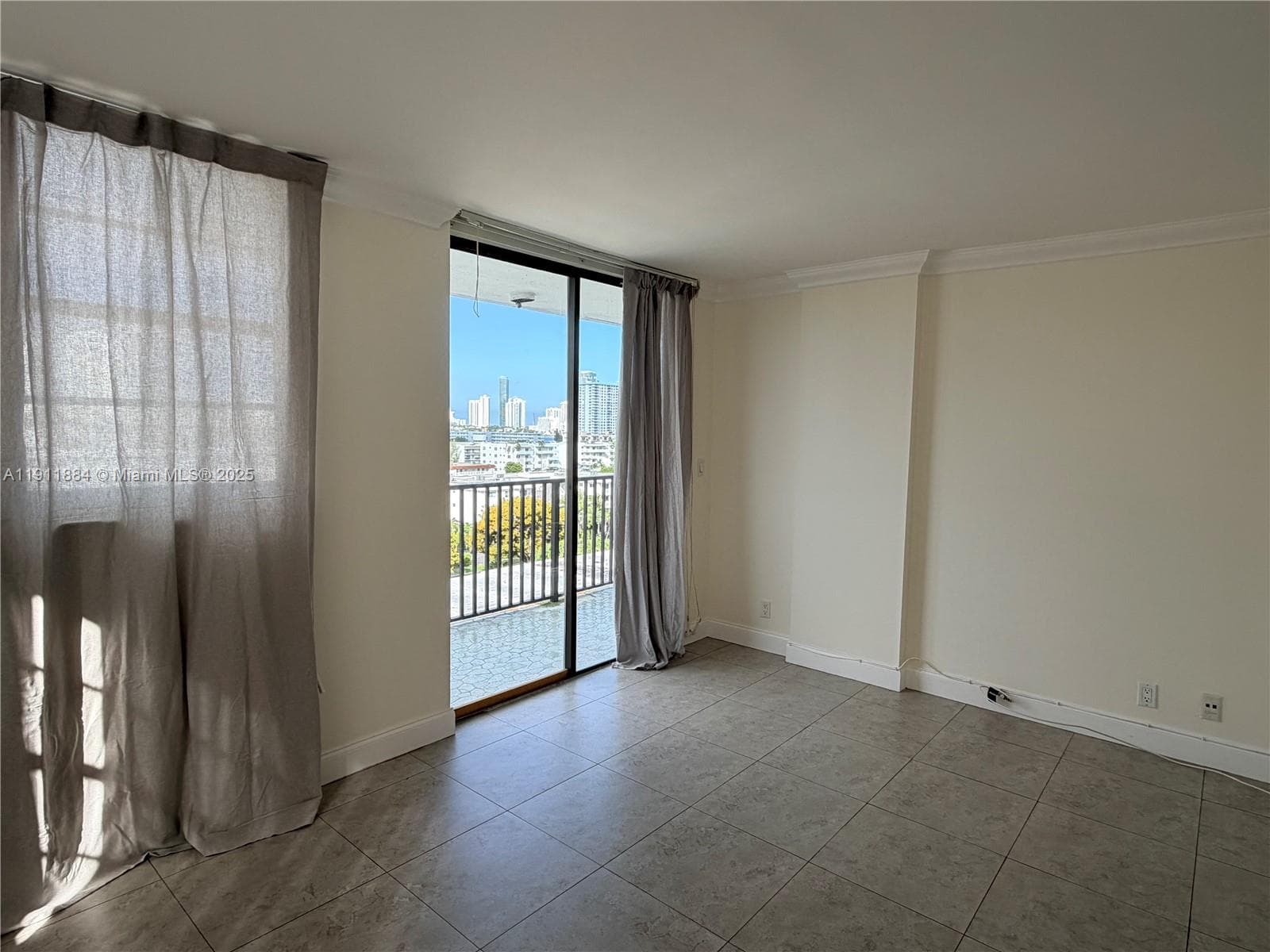 3703 NE 166th St # 910, North Miami Beach FL 33160 — 8