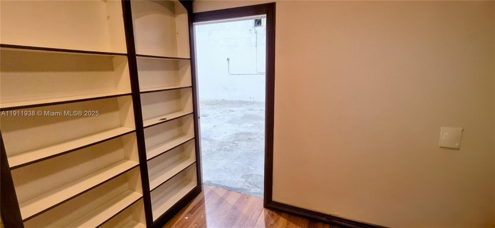 2954 W 84th St # 118, Hialeah FL 33018 — 3