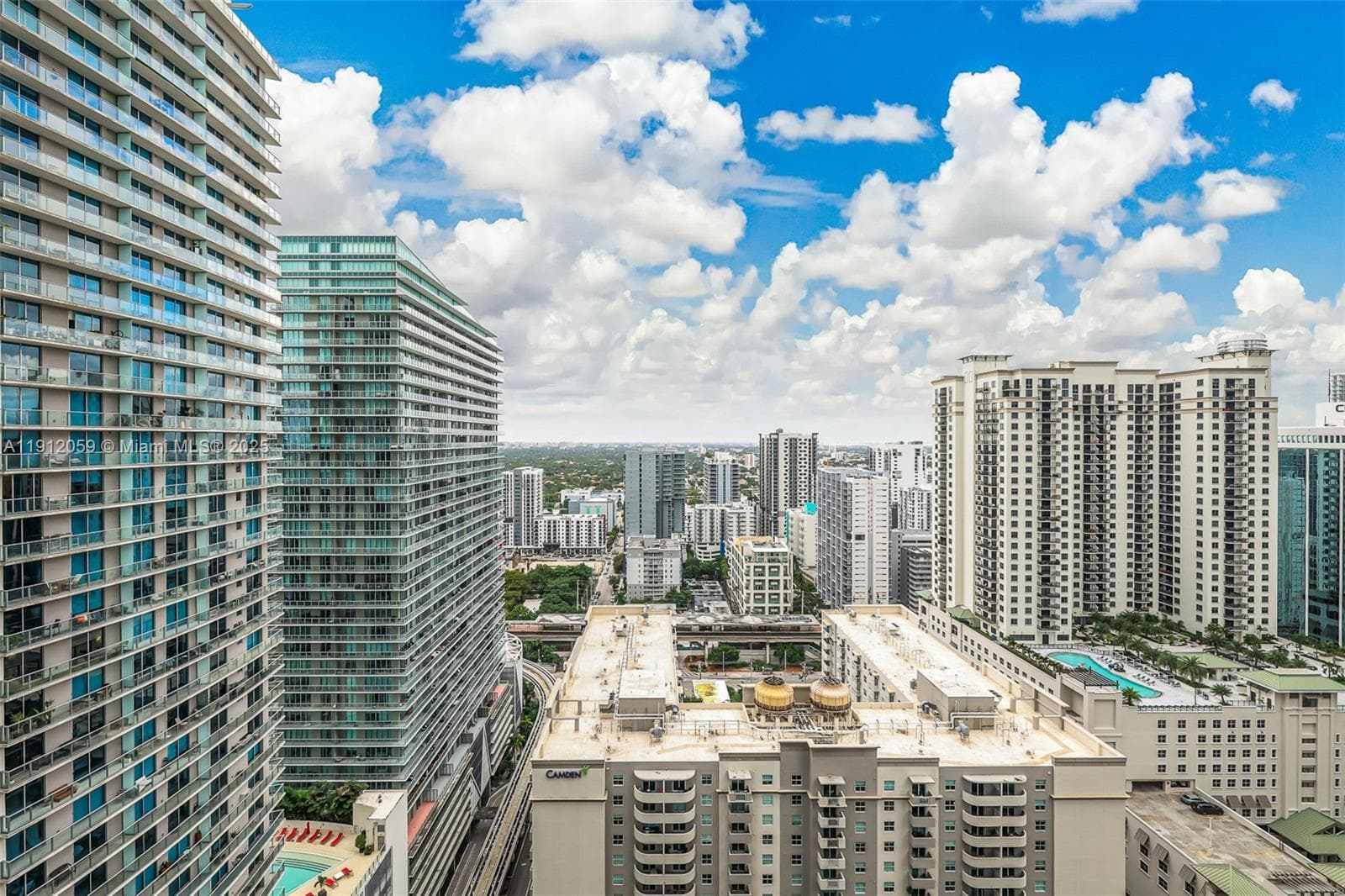 1000 Brickell Plz # 3002, Miami FL 33131 — 52