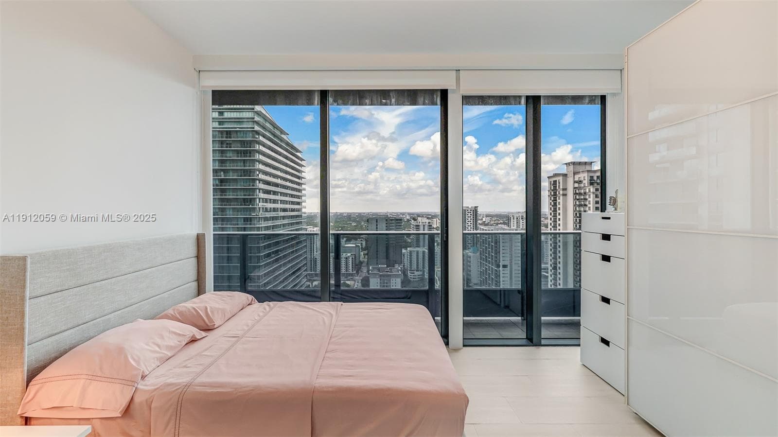 1000 Brickell Plz # 3002, Miami FL 33131 — 34