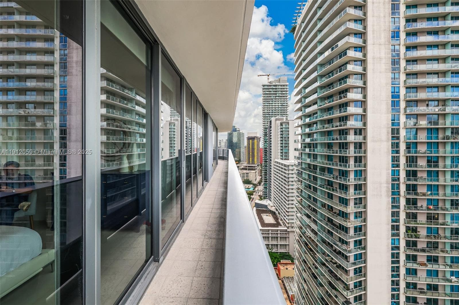 1000 Brickell Plz # 3002, Miami FL 33131 — 51