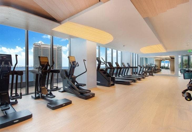1000 Brickell Plz # 3002, Miami FL 33131 — 54