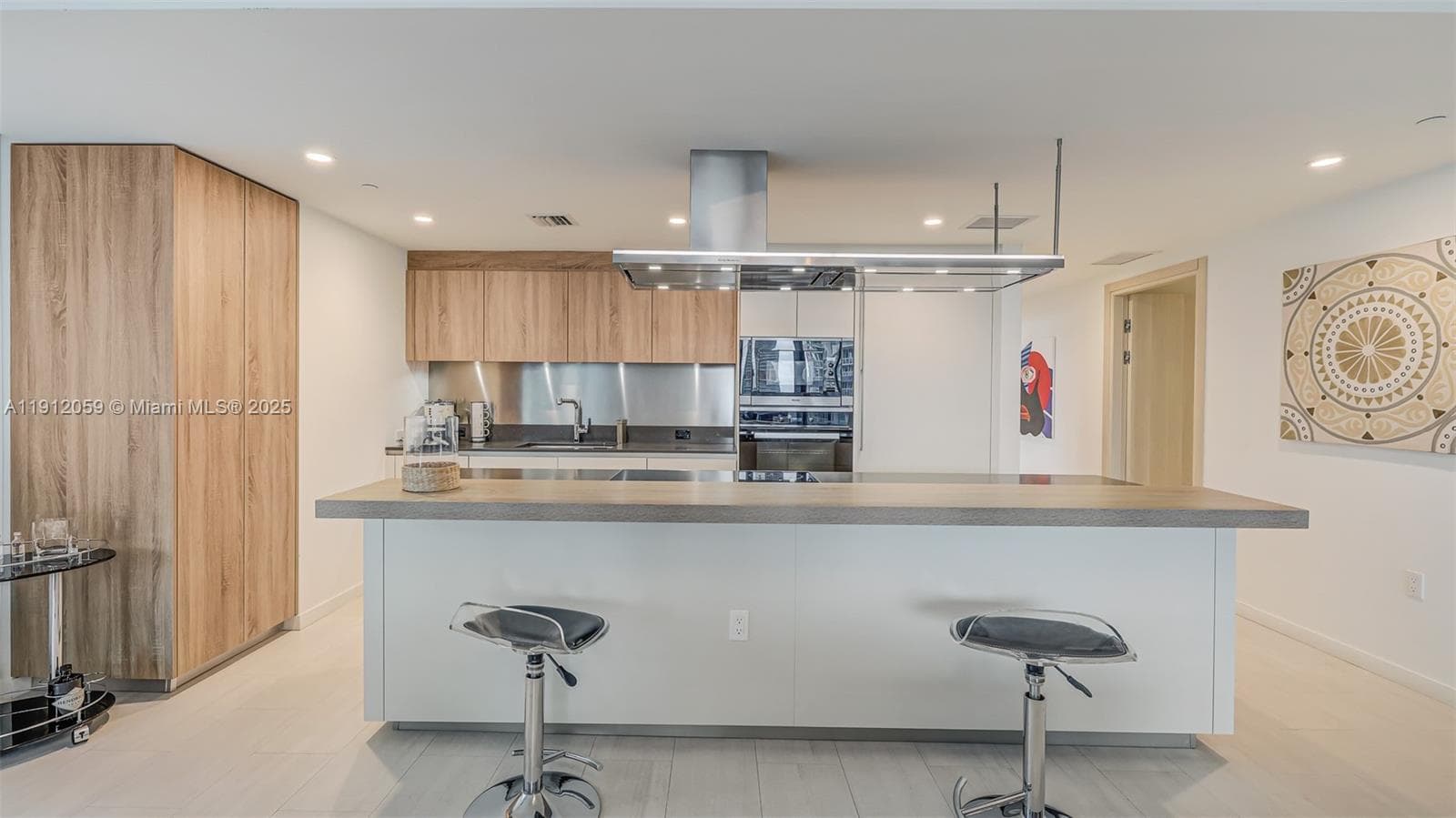 1000 Brickell Plz # 3002, Miami FL 33131 — 15