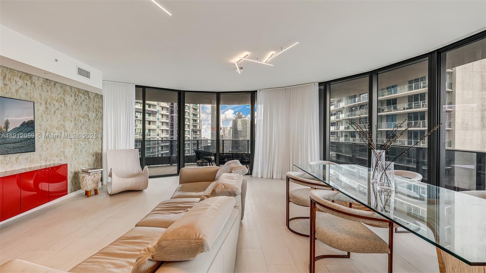 1000 Brickell Plz # 3002, Miami FL 33131 — 19