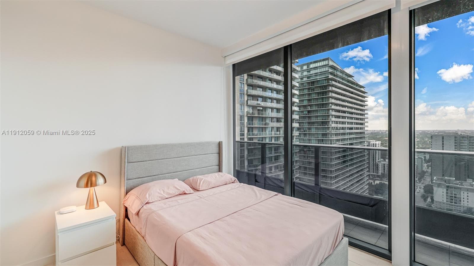 1000 Brickell Plz # 3002, Miami FL 33131 — 35