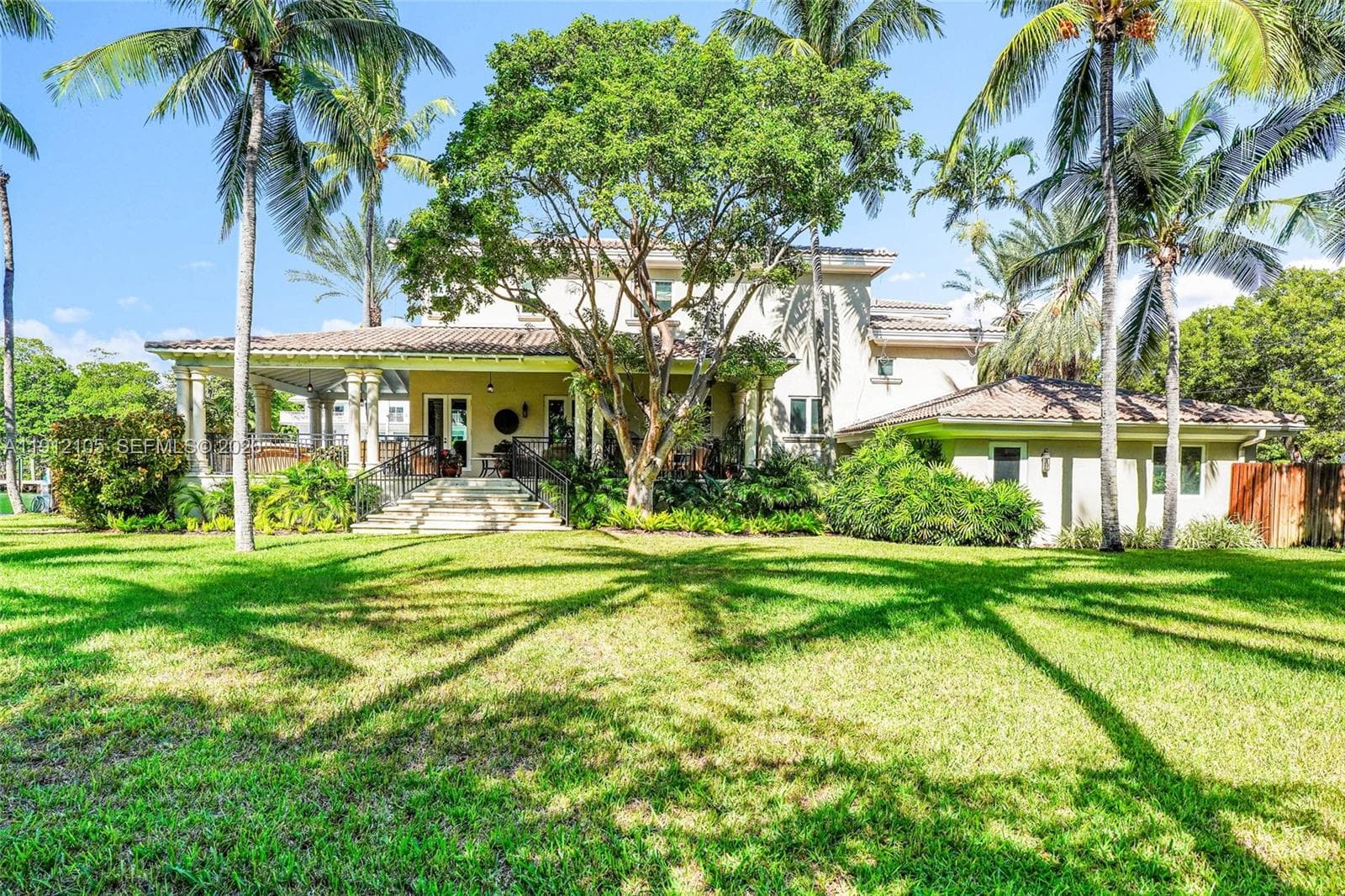 550 Harbor Dr, Key Biscayne FL 33149 — 16