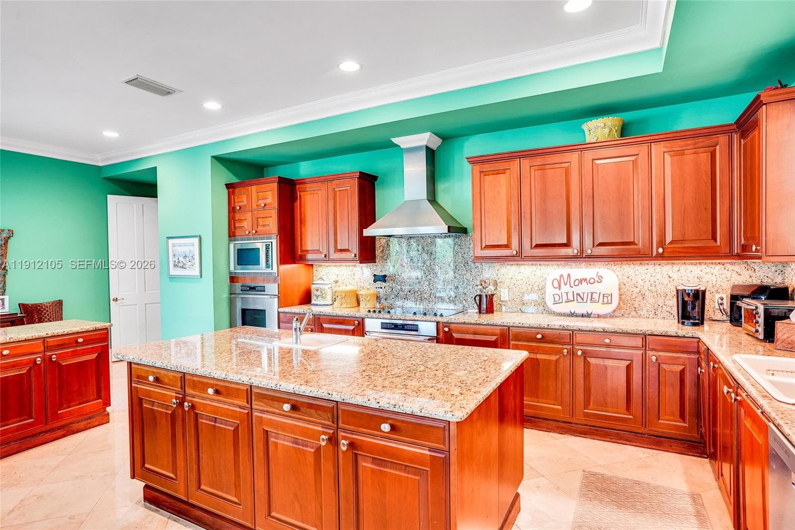 550 Harbor Dr, Key Biscayne FL 33149 — 57
