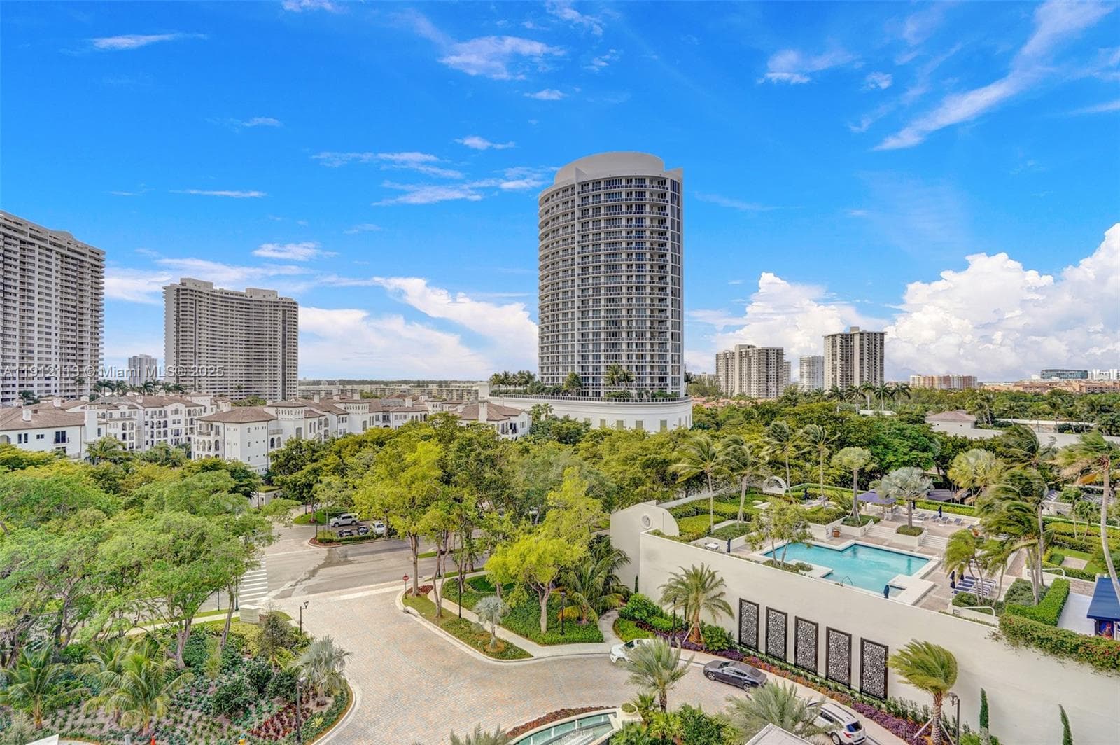 3000 Island Blvd # 903, Aventura FL 33160 — 23