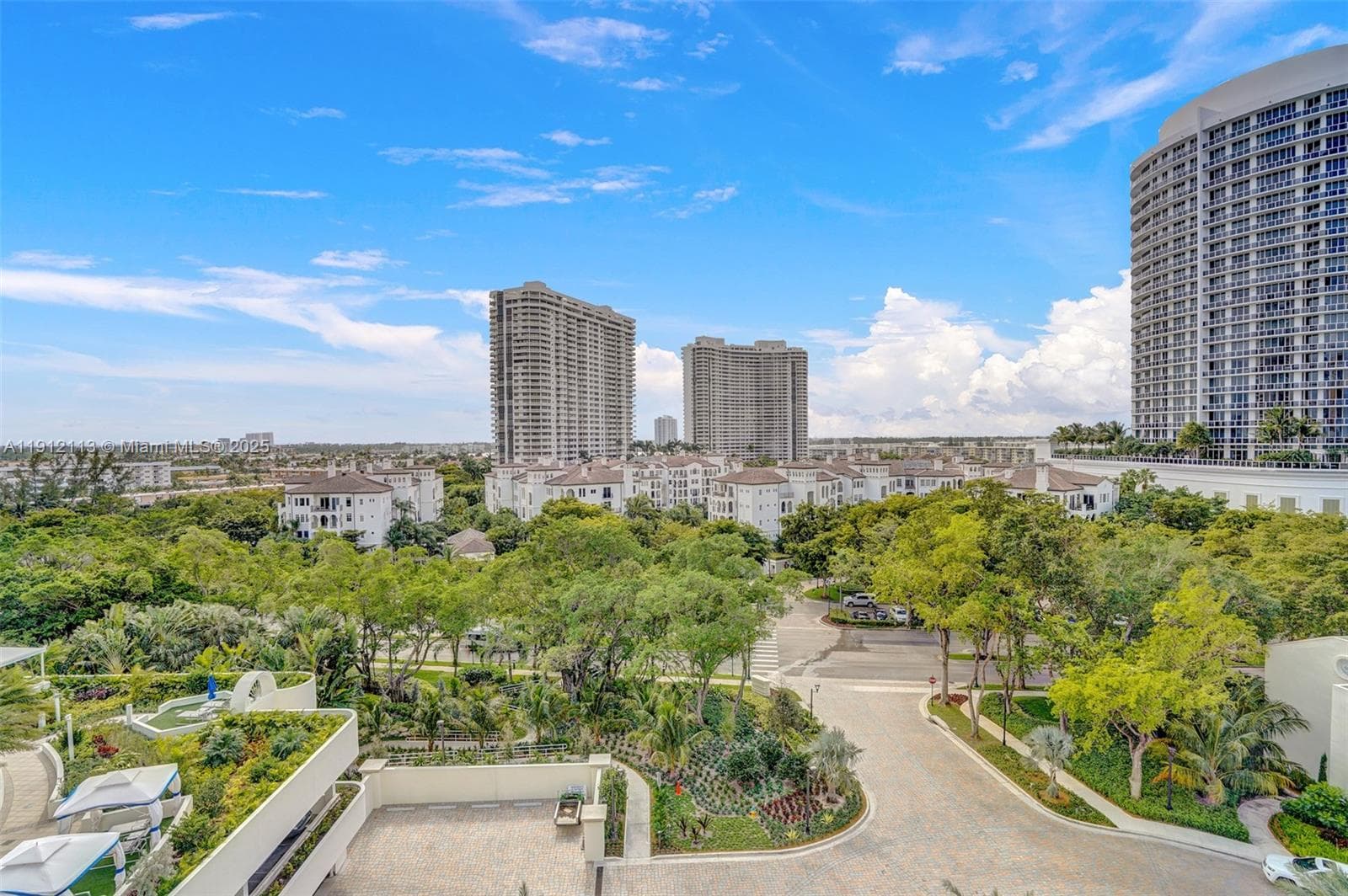 3000 Island Blvd # 903, Aventura FL 33160 — 24