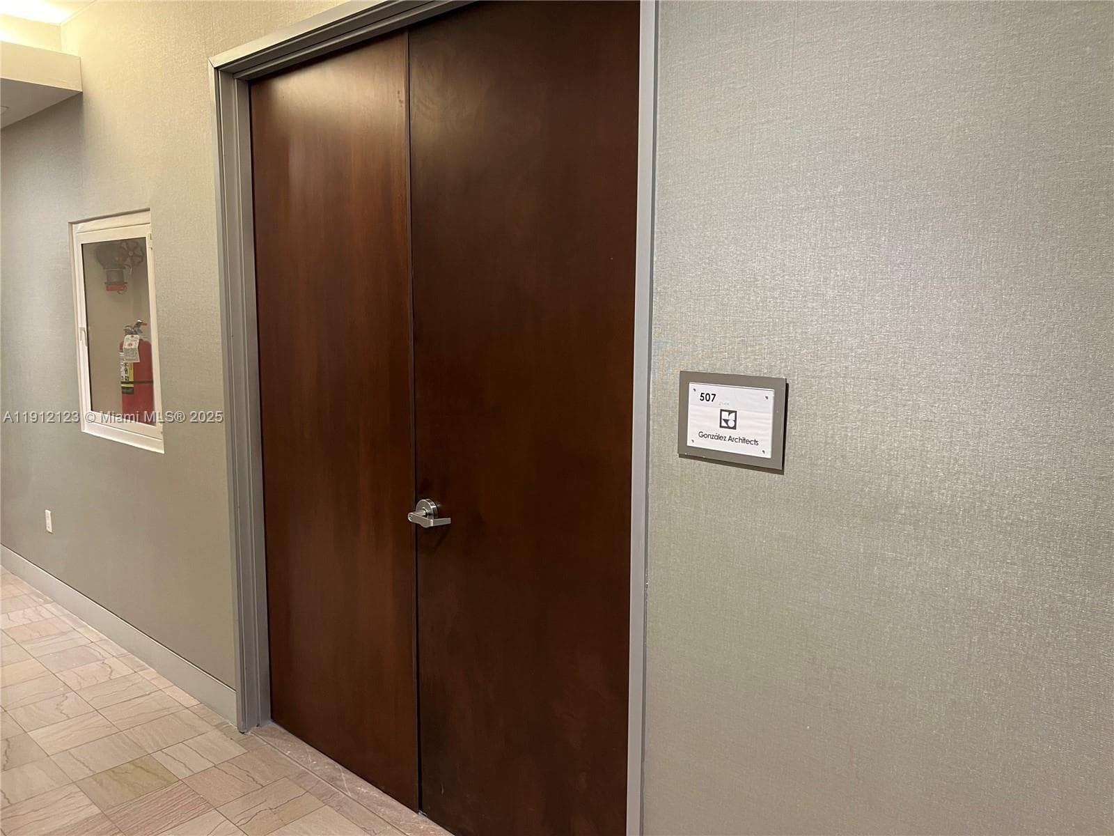 14 NE 1st Ave # 507, Miami FL 33132 — 1
