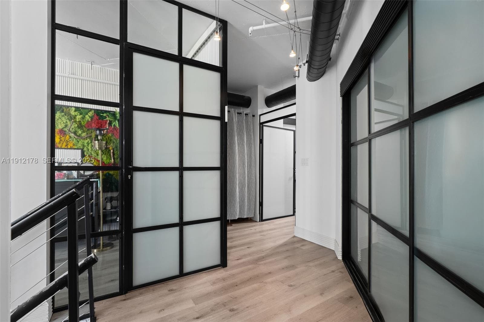 690 SW 1st Ct # 2101, Miami FL 33130 — 16