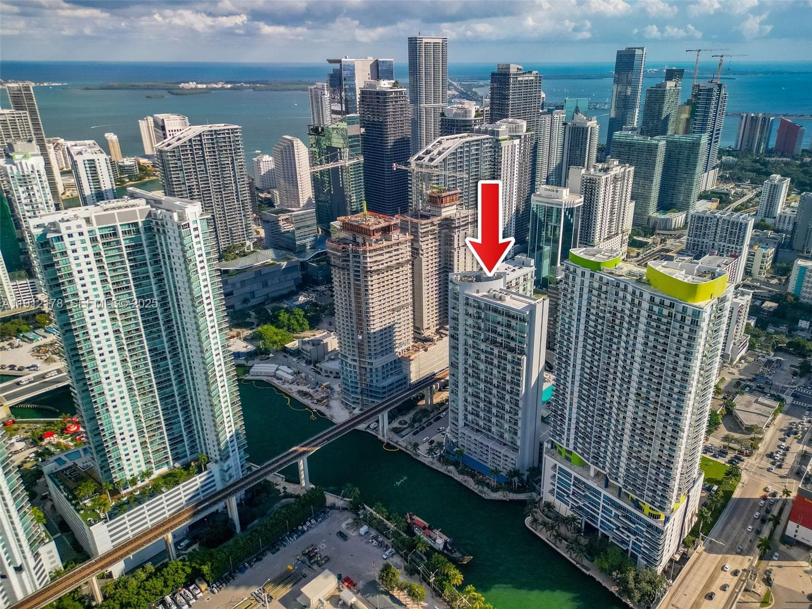 690 SW 1st Ct # 2101, Miami FL 33130 — 36