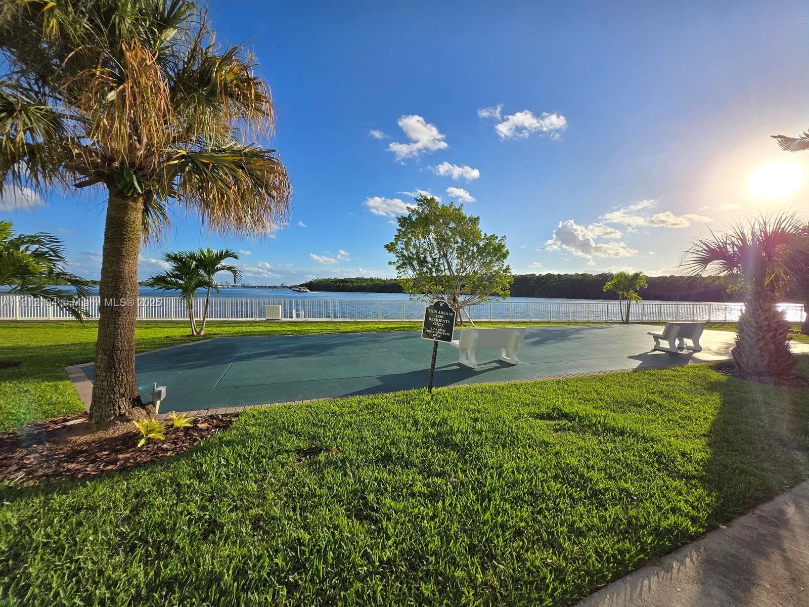 300 Bayview Dr # 1611, Sunny Isles Beach FL 33160 — 10
