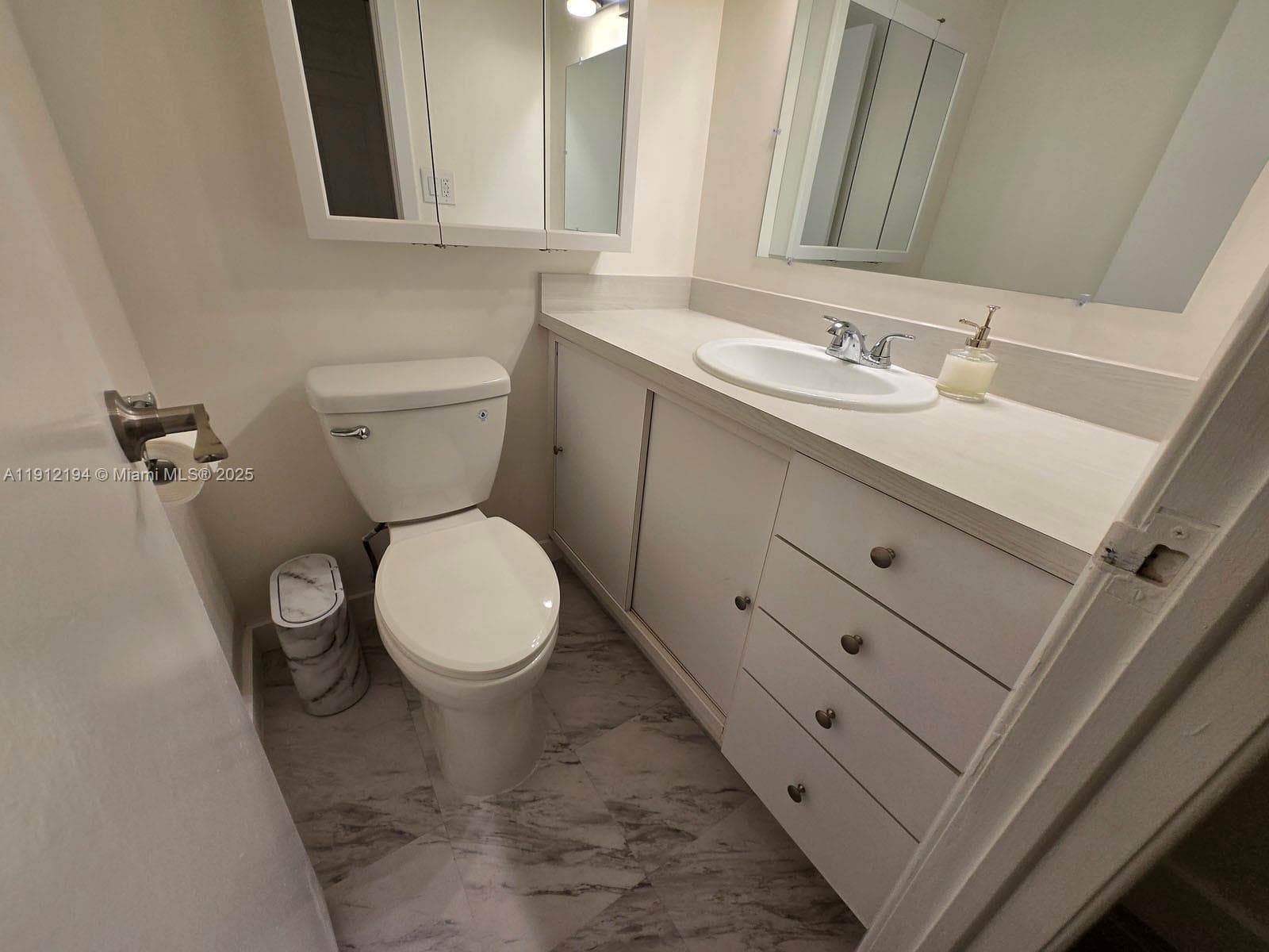 300 Bayview Dr # 1611, Sunny Isles Beach FL 33160 — 37