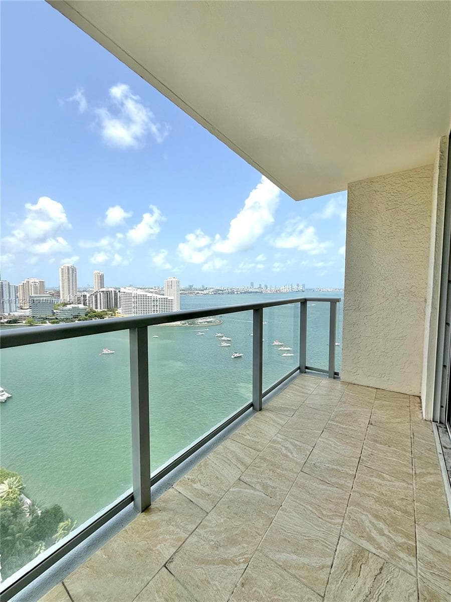 1155 BRICKELL BAY DR # 2708, Miami FL 33131 — 1
