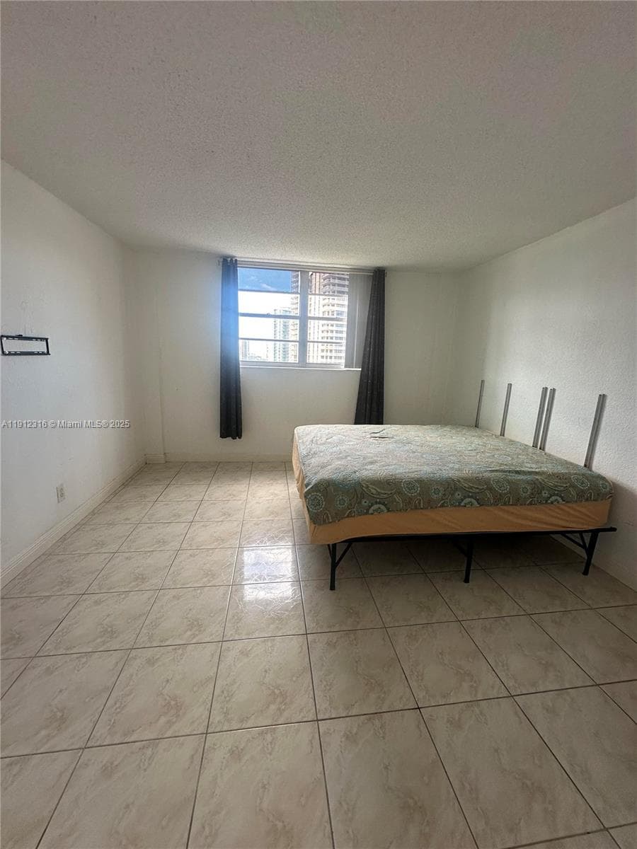 19390 Collins Ave # 1019, Sunny Isles Beach FL 33160 — 10