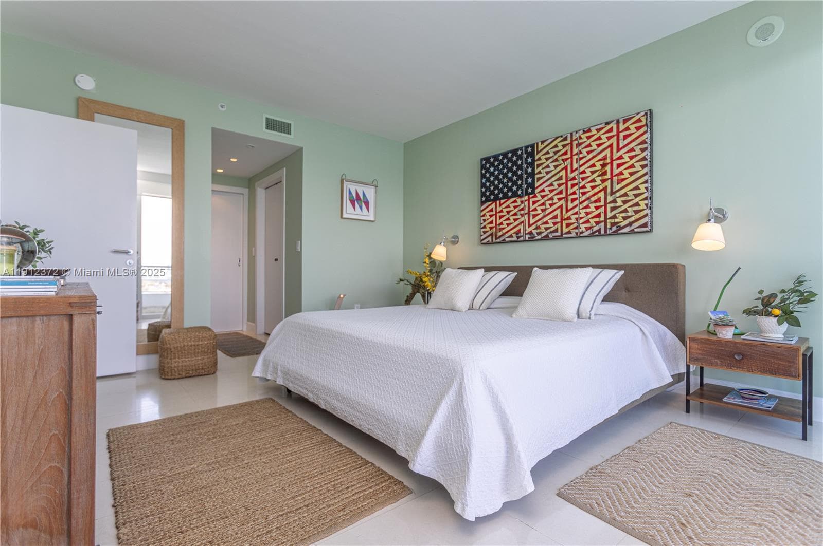 520 West Ave # 1102, Miami Beach FL 33139 — 17